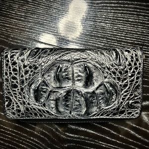 New genuine crocodile clutch wallet.  One of a kind
